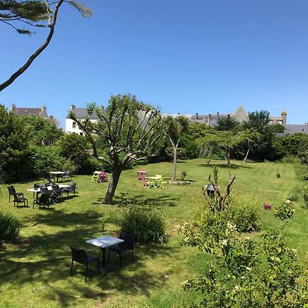 Hotel D'Angleterre Roscoff Exteriör bild